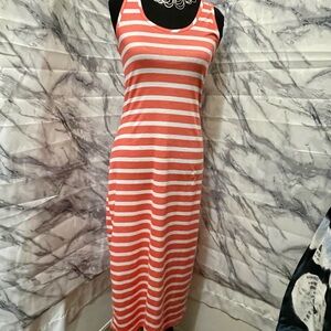 Casual Peach and White Sheath Maxi Dress with Scoop Neck